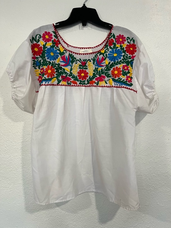MEXICANA Tops - Artisan Made in Mexico White Embroidered Floral Peasant Top Size Medium/Large